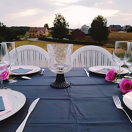 Au Chant Des Roches - Parking - Wifi - Terrasse - Chambres Familiales - Cerfontaine Esterno foto