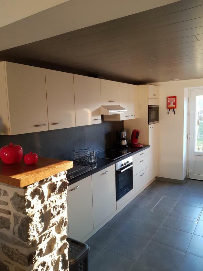 Au Chant Des Roches - Parking - Wifi - Terrasse - Chambres Familiales - Cerfontaine Esterno foto